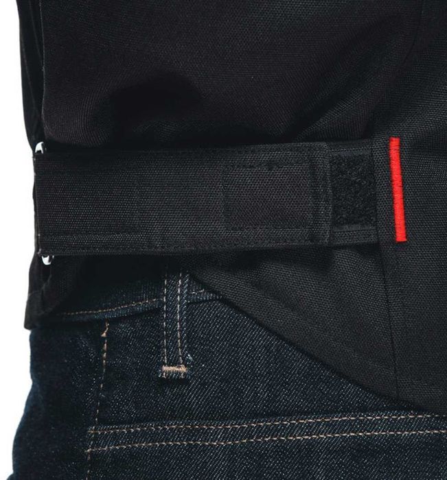 Casaco NOVO Dainese.Impermeável, 4 Estações.Forro removível.Em 46 e 48