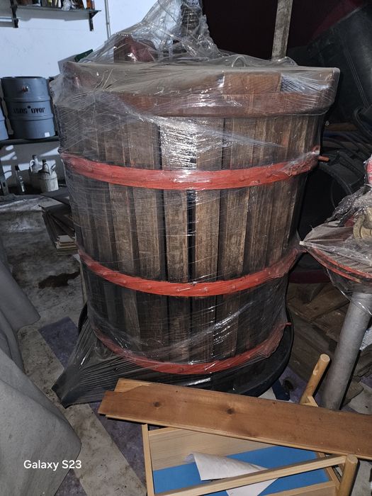 Equiamento de adega para vinho