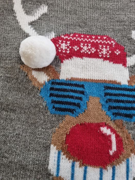 Sweter świąteczny rozm.110