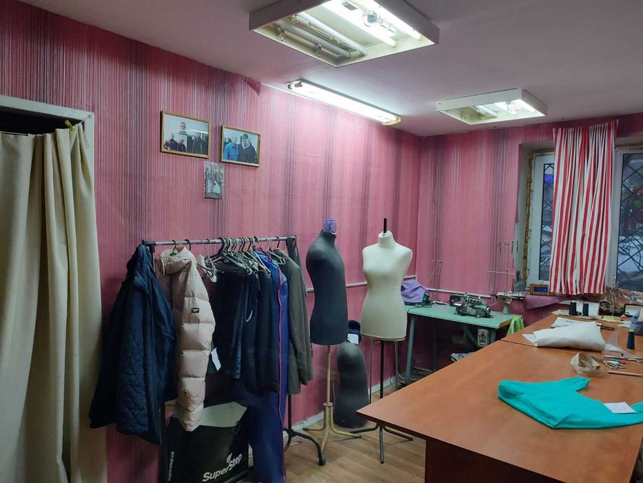 Фасад 152квм Комерція Офіс Магазин Центр Клініка Золотоустівська 51