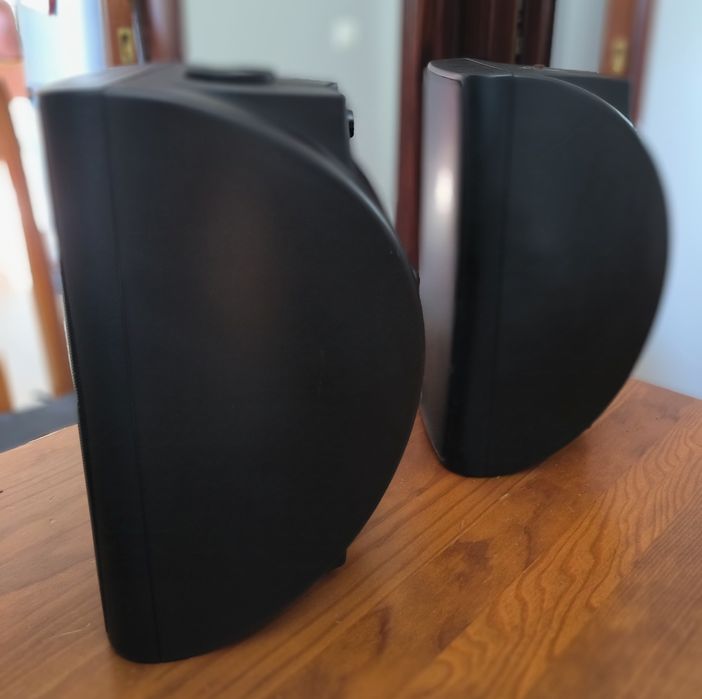 Monitores Passivos Weatherproof Quest Audio  MS 601