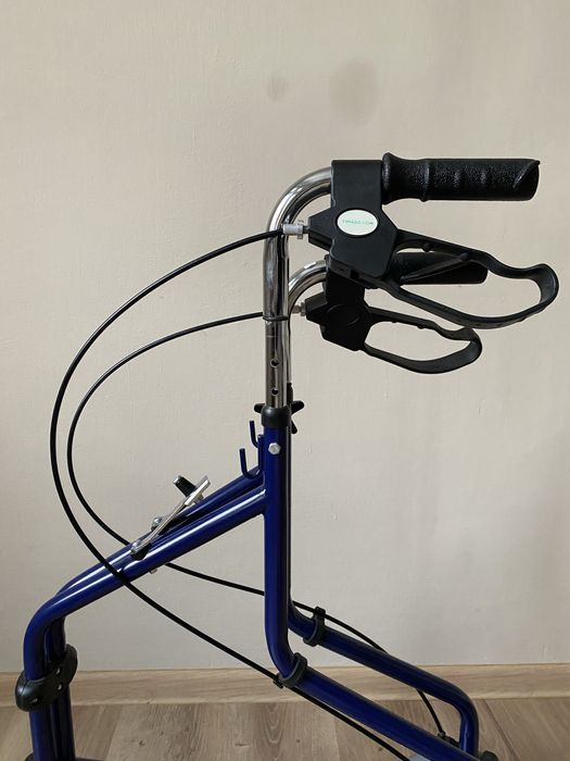 Podpórka trójkołowa MONA Timago do 110kg