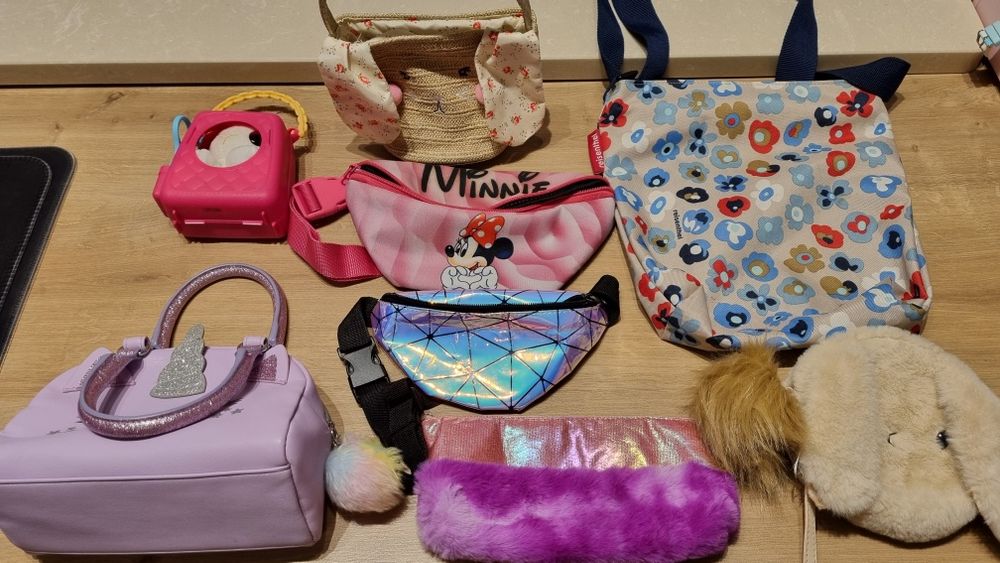 Torebeczki i nerki dla dziewczynki całość 50 zł