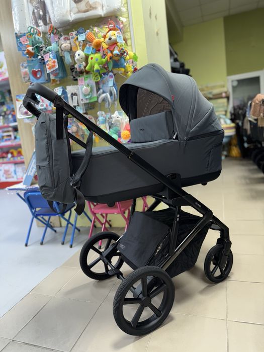 Дитячий візочок 2 в 1 CARRELLO Sigma