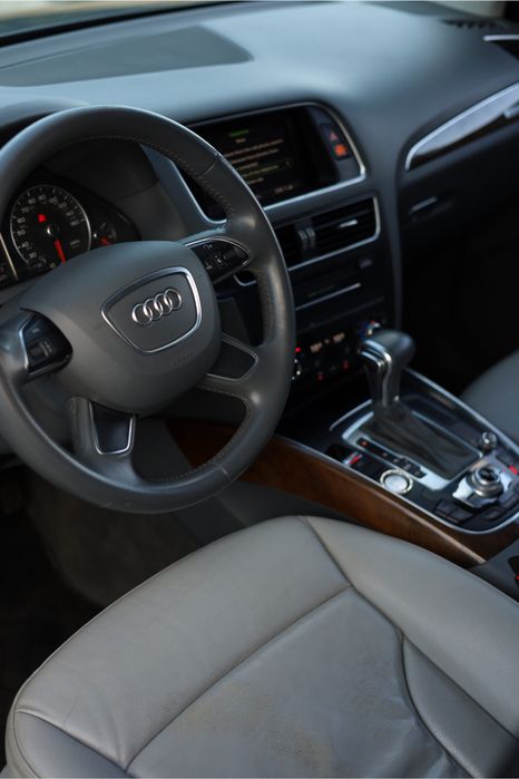 Audi Q 5 Quattro premium +