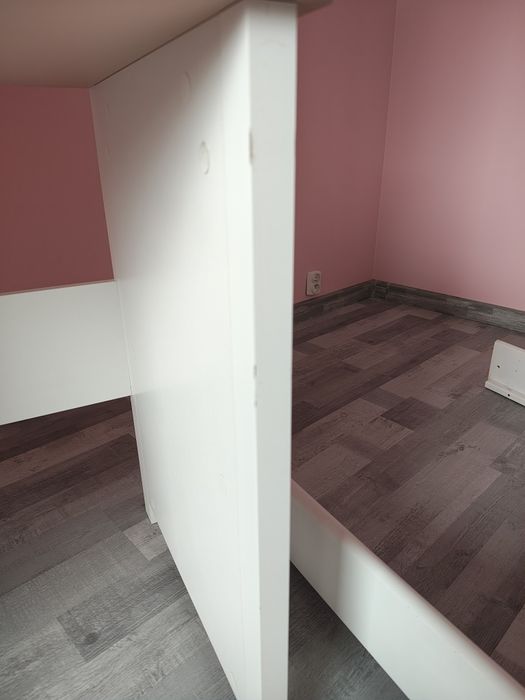 Duży komplet mebli dziecięcych