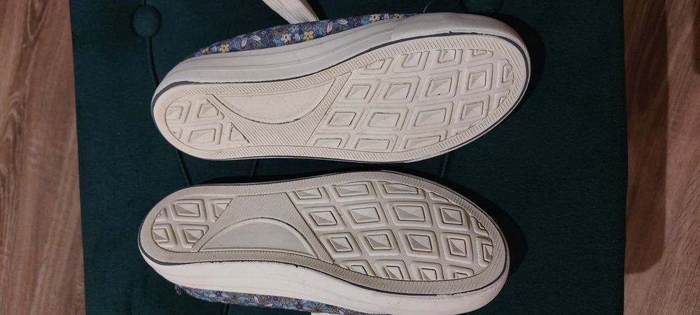 Trampki, buty r34 dla dziewczynki