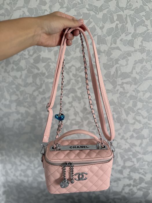 Рожева сумочка chanel