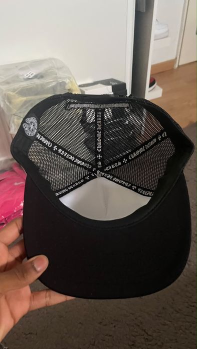 chapéu chrome hearts