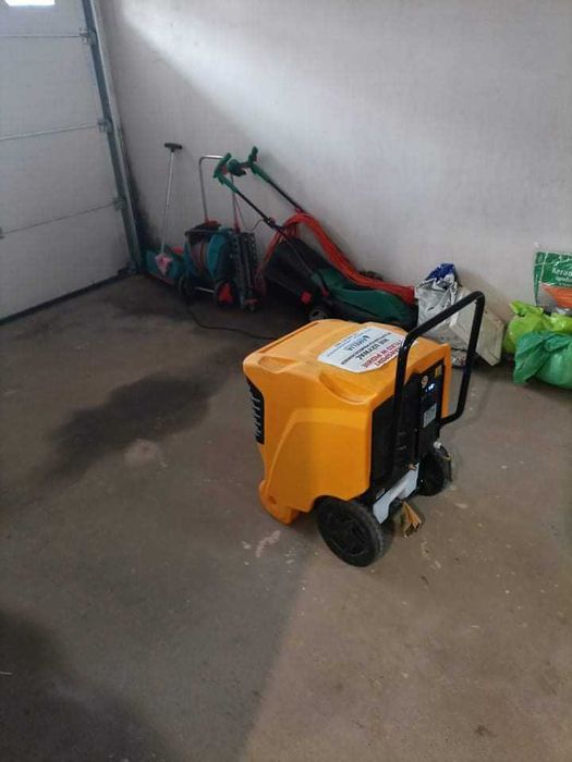 WYNAJEM Osuszacz powietrza Osuszanie po tynkach wylewkach zalaniu