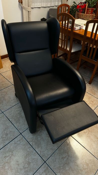 Cadeirão de repouso com rodas