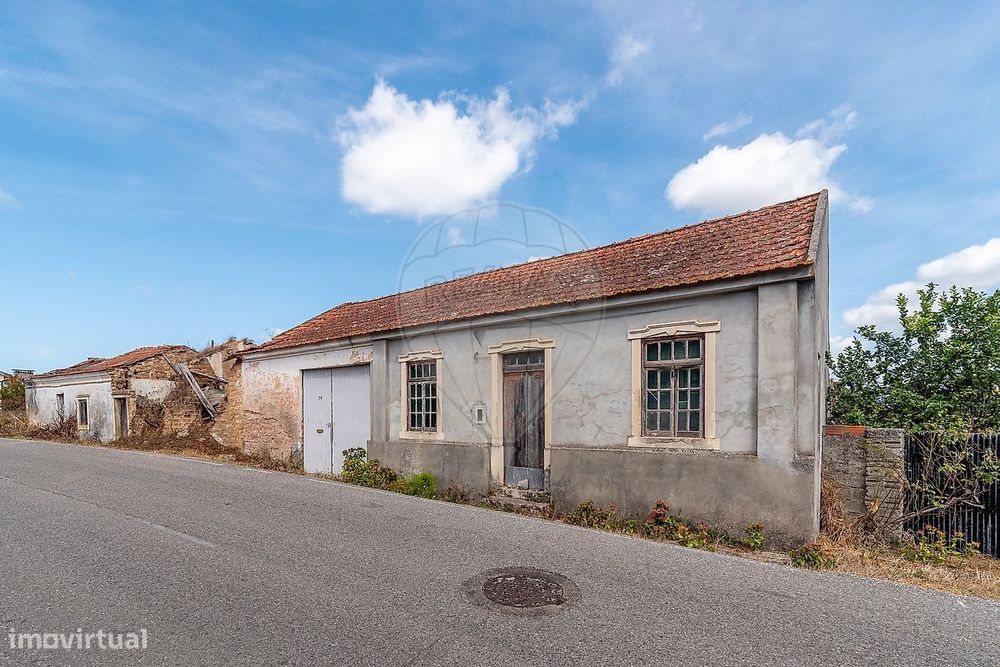 Moradia T4 para venda