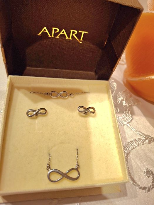 Srebrny zestaw Apart