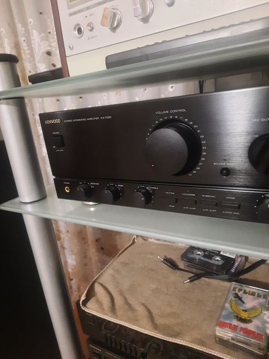 Колонки Kenwood ls880 ус.Kenwood ka7020 -10500гр