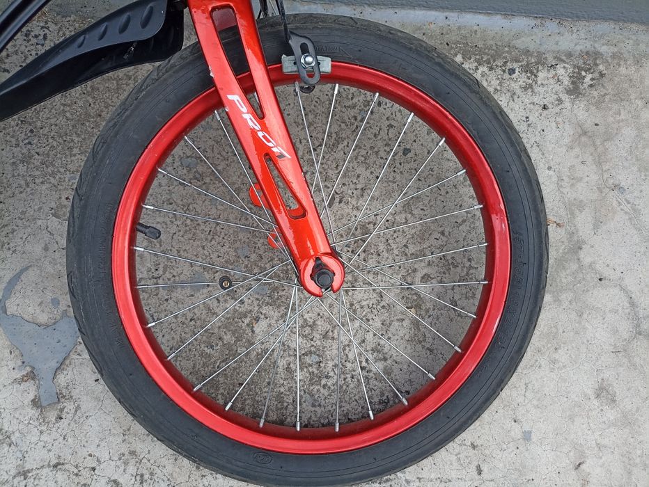 Велосипед (колесо 16")