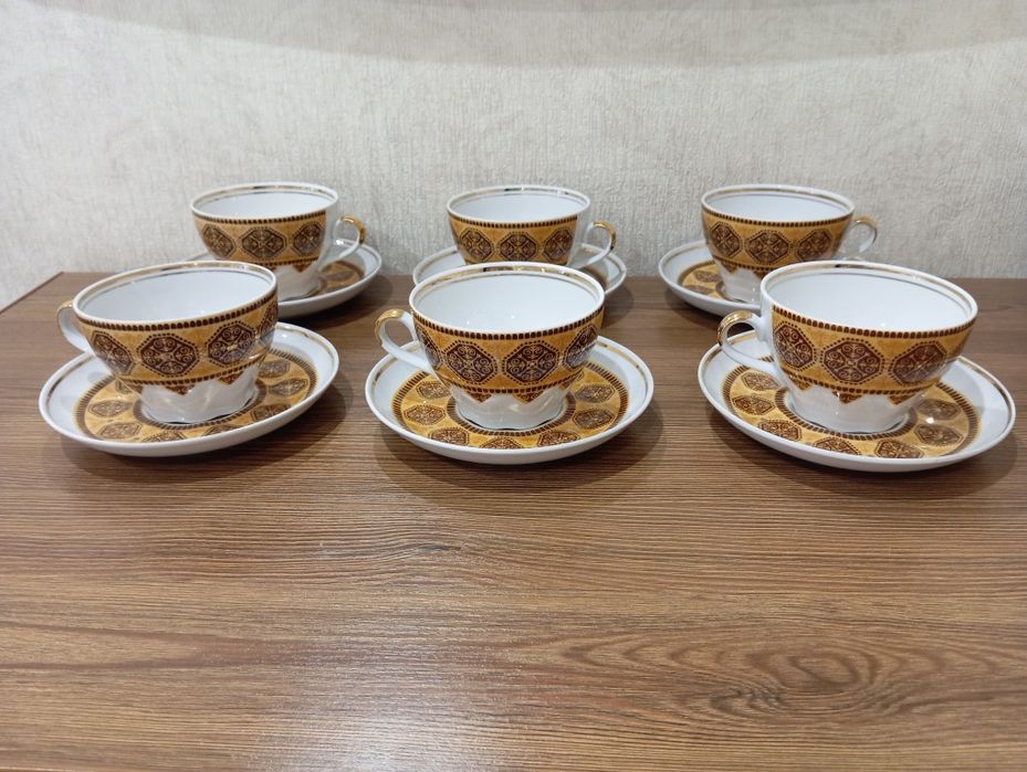 Вінтажний чайний сервіз
