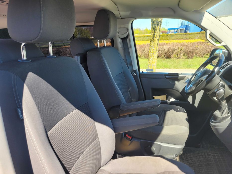 Volkswagen Multivan T5 2015 140KM DSG Startline