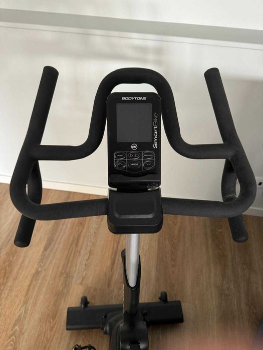 Bicicleta para cycilng Marca Bodytone, modelo Smartbike