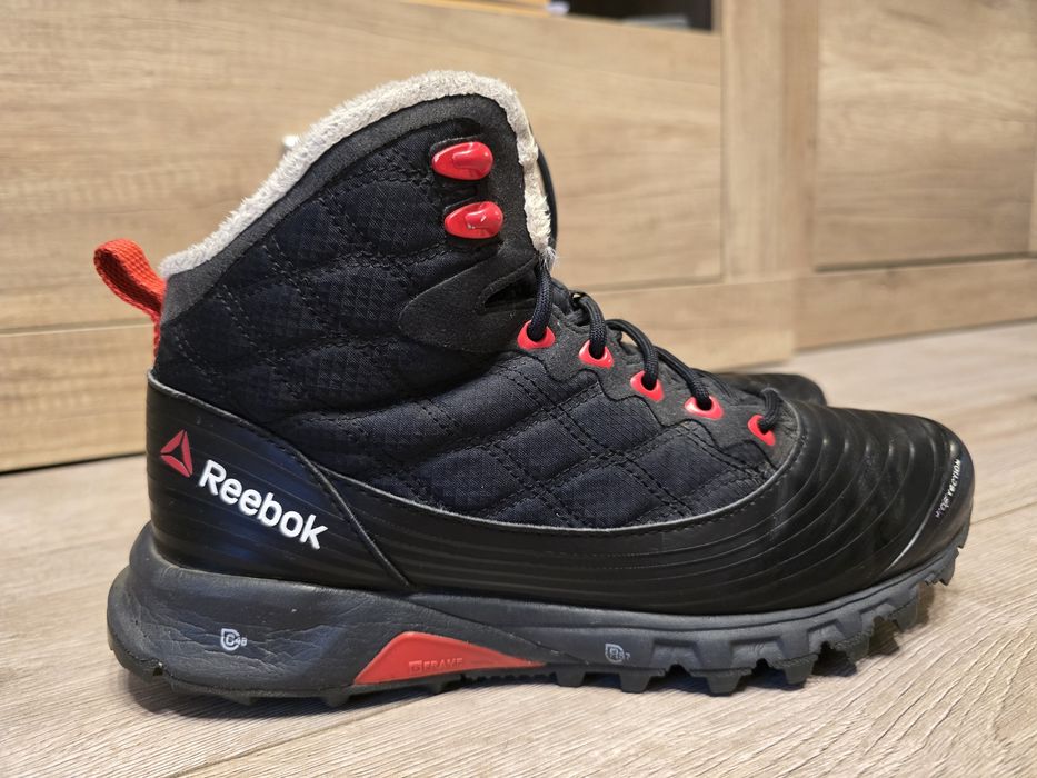 Ботинки зимние Reebok оригинал 8US/5½UK