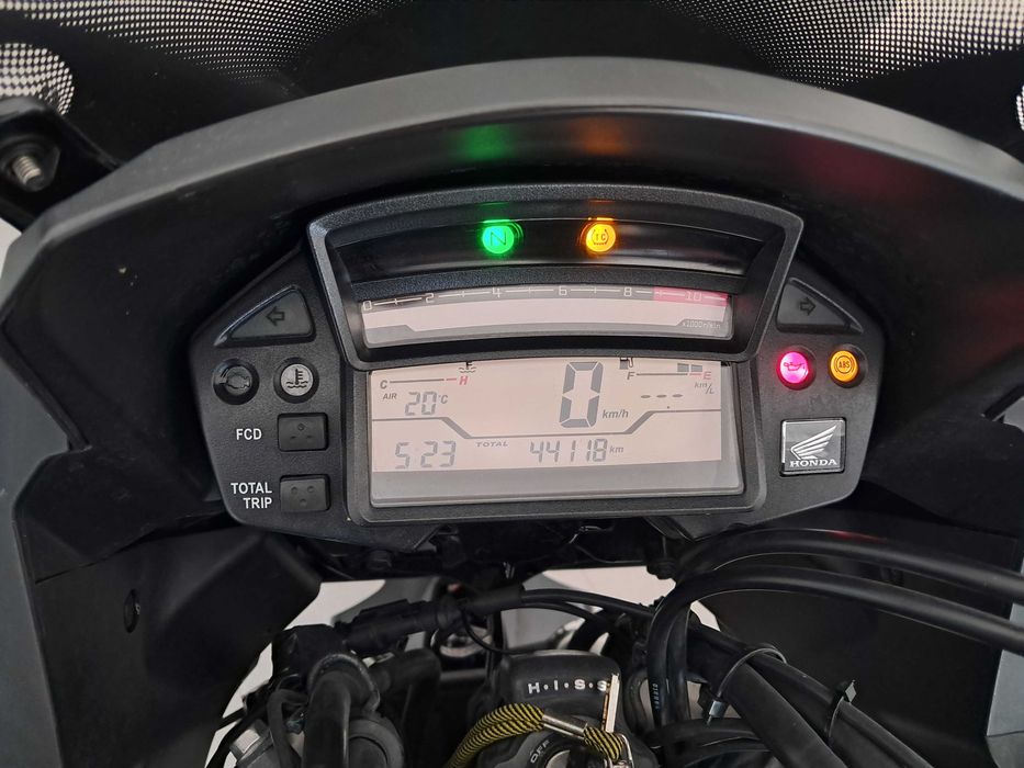 Honda Crosstourer 1200 "imaculada"