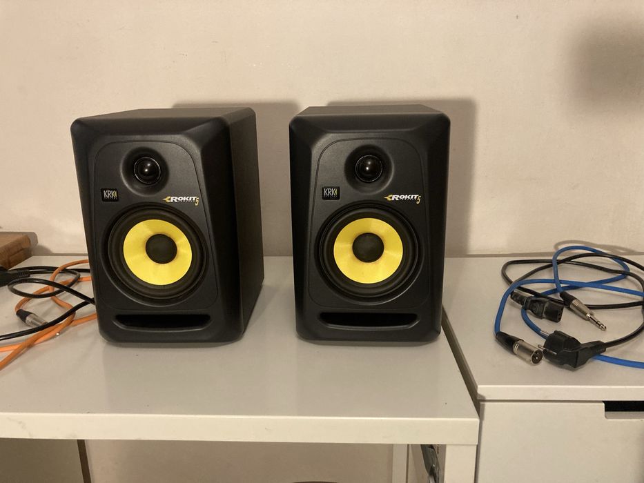 Para monitorów studyjnych KRK RP5 G3 + zasilacze i kable XLR/jack