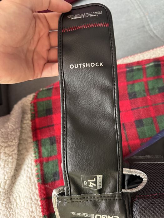 Rękawice bokserskie decathlon Outshock 14 oz