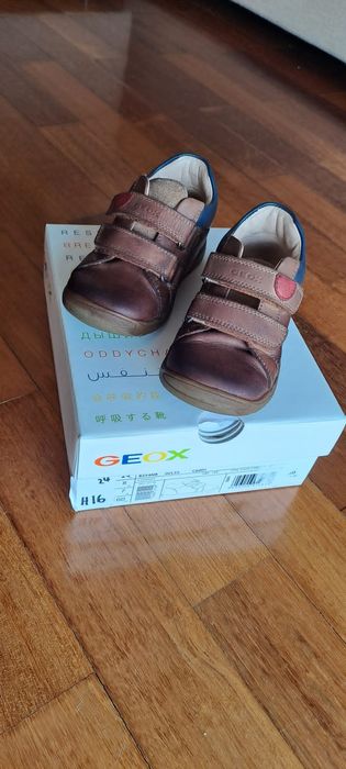 Botas castanhas Geox 24