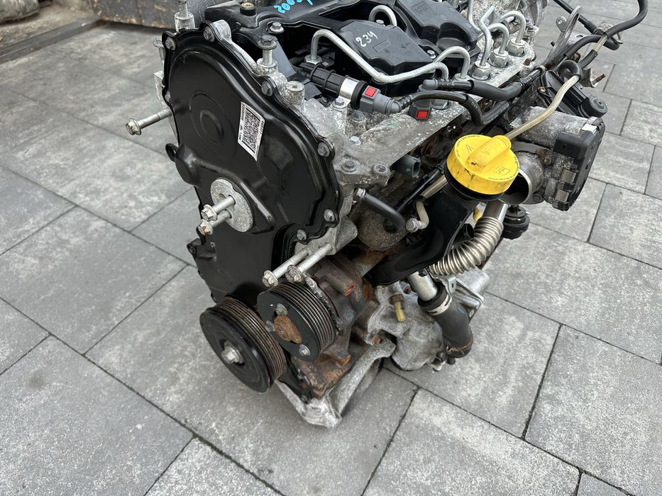 Двигун Мотор Двигатель 2.0 DCI M9R Трафік Renault Trafik Opel Vivaro