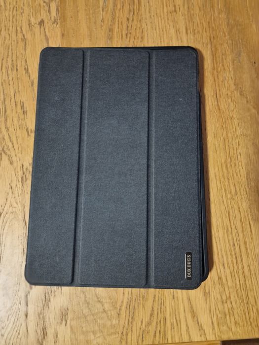 Tablet Samsung Tab S8 + Etui z klawiaturą