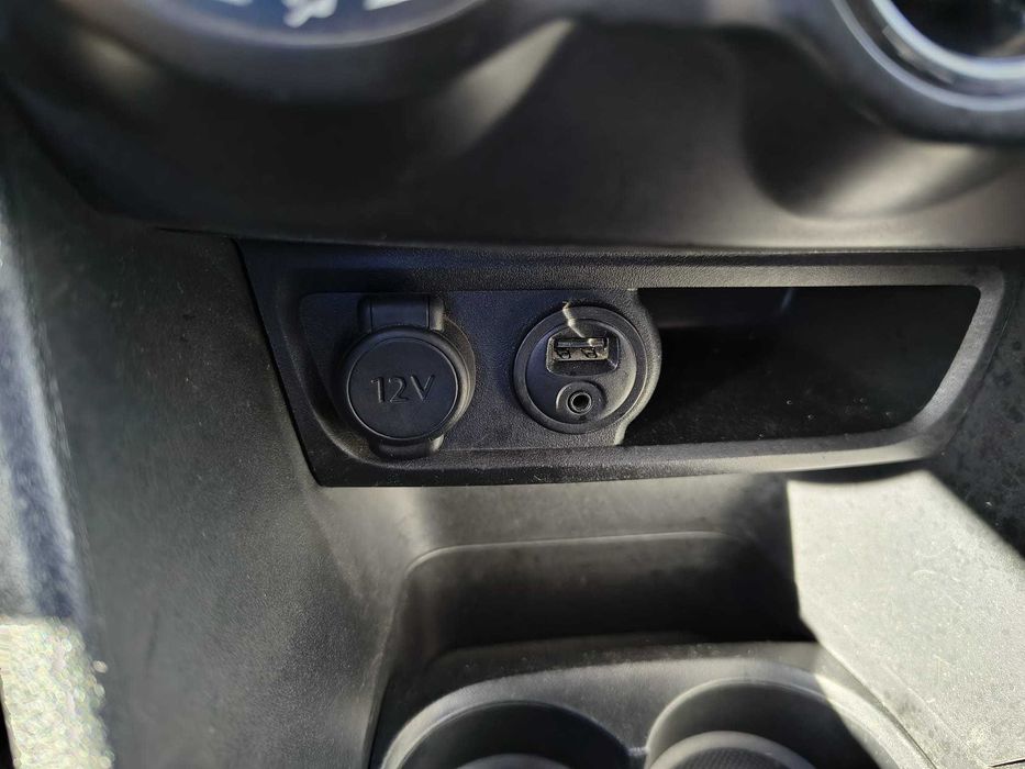Peugeot 2008 — fotografia 9