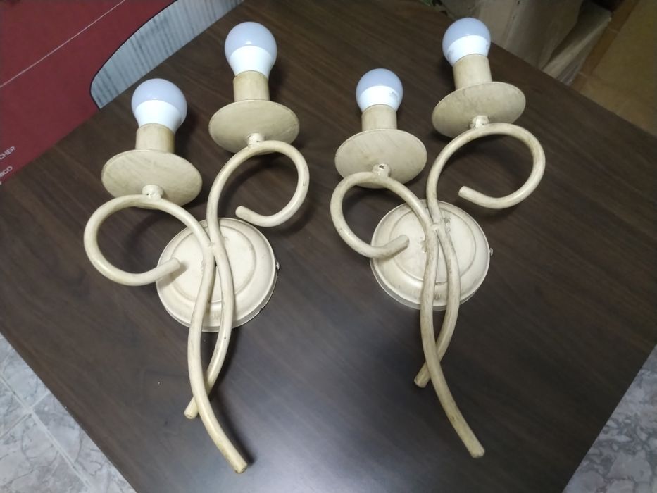2 Candeeiros Interiores Metálicos Castiçais 2 Velas