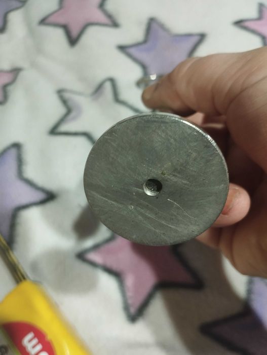 Figurka metalowa parasol