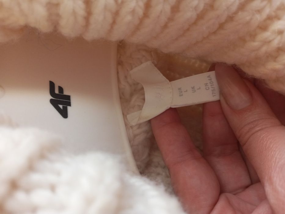 H&M Owersizowy śmietankowy sweter bez rękawów oversize r.L