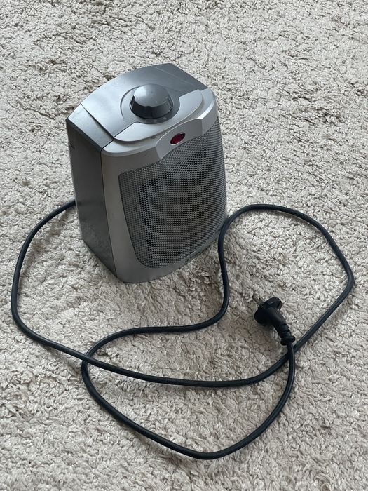 Тепловентилятор Vitek VT-1758 GY ( дуйчик )