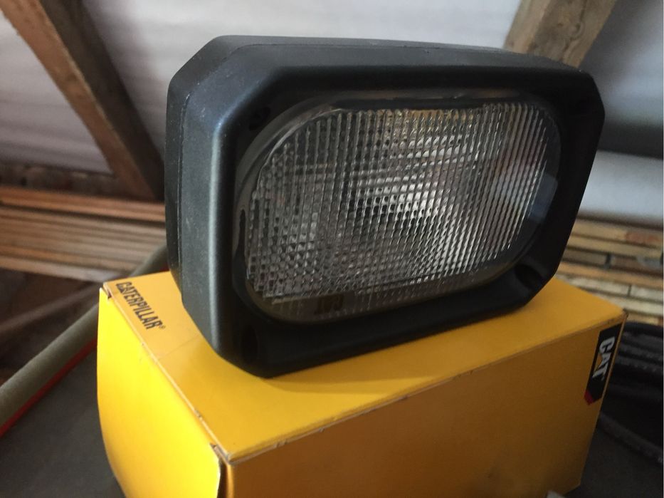 Lampy robocze Caterpillar 12-24v