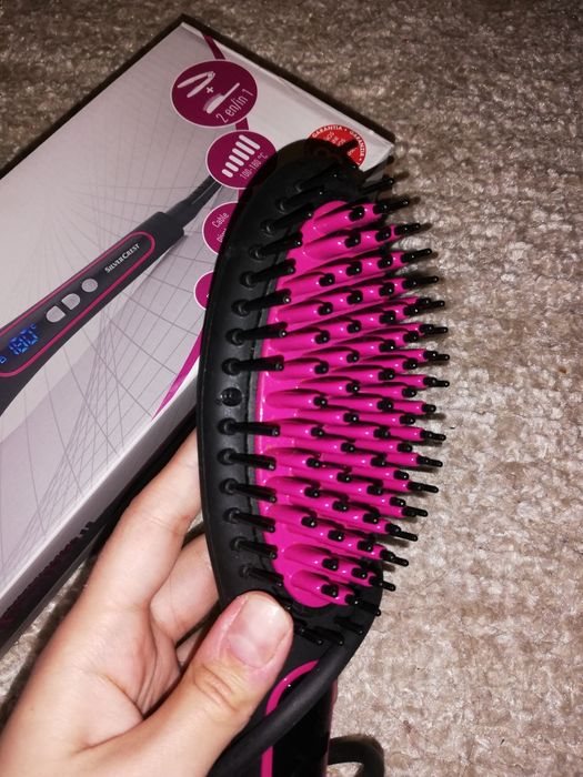 Escova para alisar cabelo