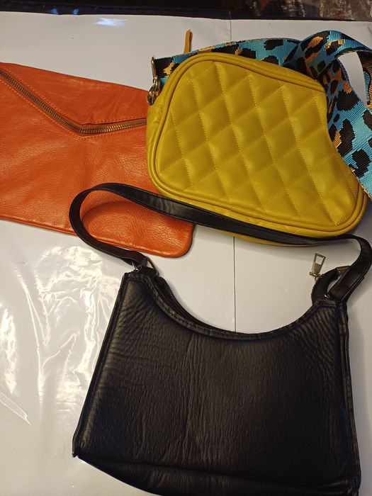 Продаю сумочки жіночи