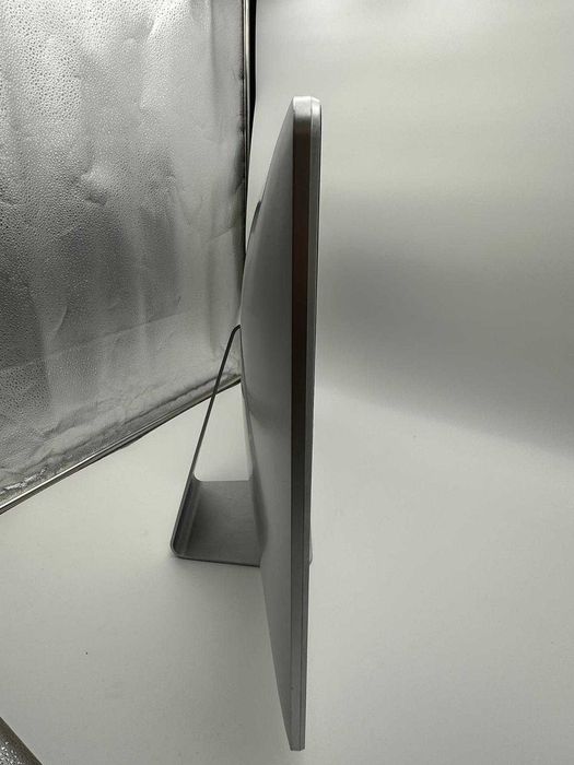 Computador All IN ONE, i7-2620M, 8GB