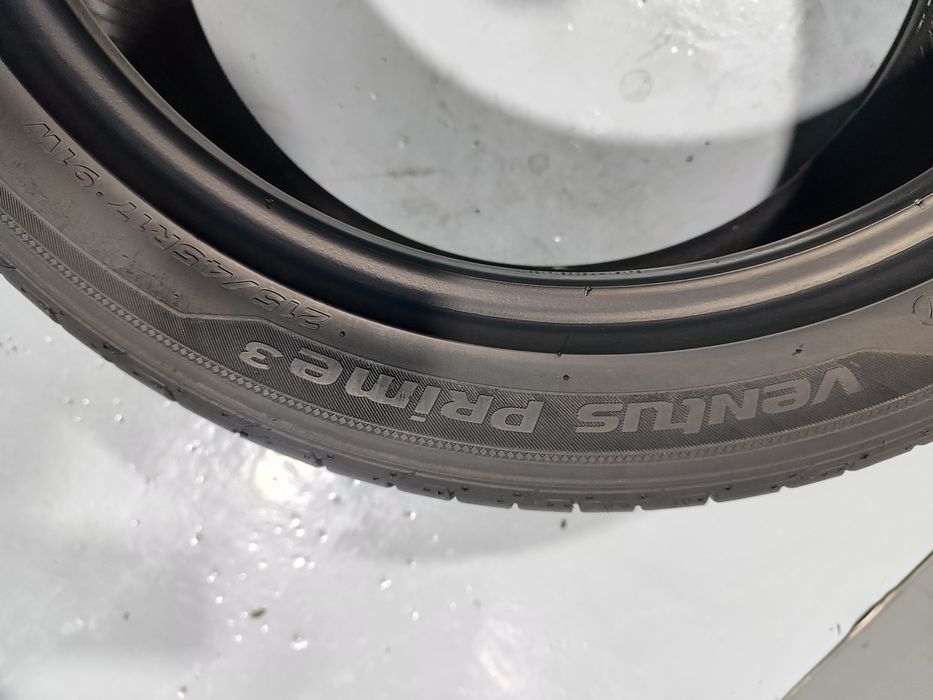 2 pneus semi novos 215-45R17 Hankook - Oferta dos Portes