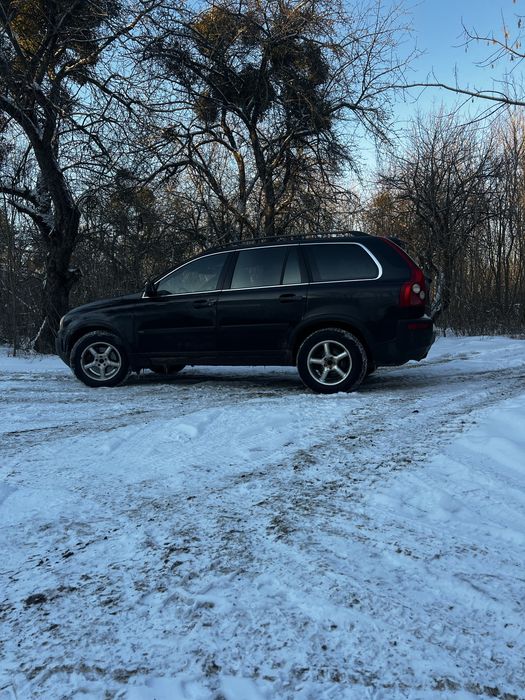 Volvo xc90 для військового