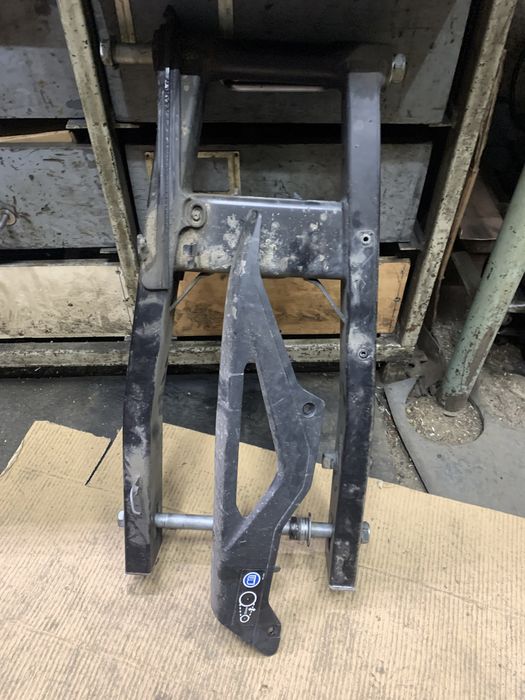 NC700 задний маятник NC750