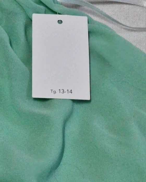 Top sem alças para menina - novo com etiqueta.  Tamanho 13-14