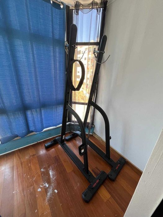 suporte para barras agachamentos
