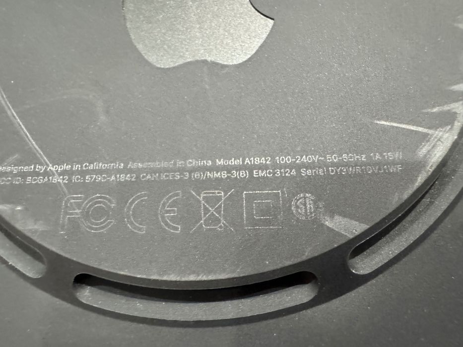 Смарт приставка Apple TV 4K MQD22 32gb вживана ГАРАНТІЯ МАГАЗИН A1842