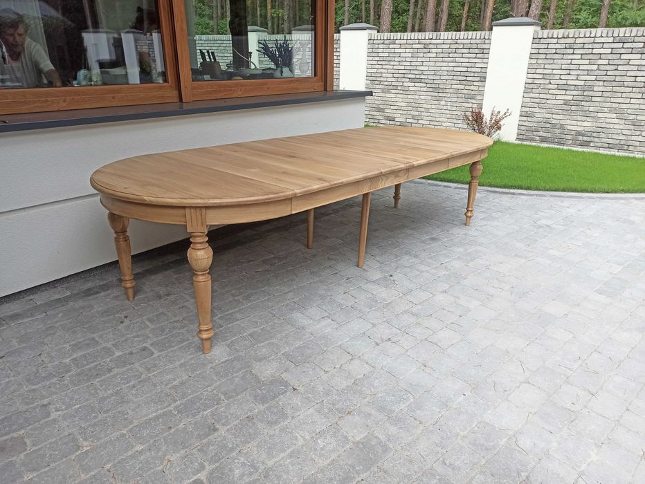 Okrągły stół rozkładany do 330 cm. lity dąb model Starosta