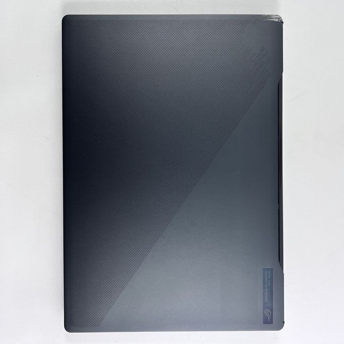 ASUS ROG Zephyrus M16 RTX 4070 i9-13900H 32GB RAM 1TB SSD 240Hz Гарантія 3 місяці