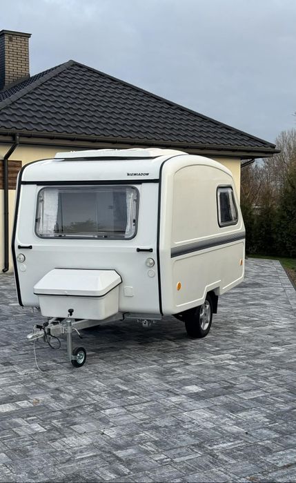 Przyczepa kempingowa Niewiadów N126E