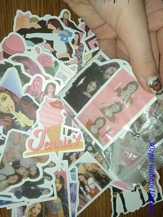 Протекторы,картон,наклейки