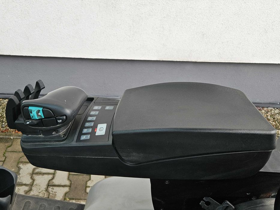 Wózek widłowy Jungheinrich TFG 320s