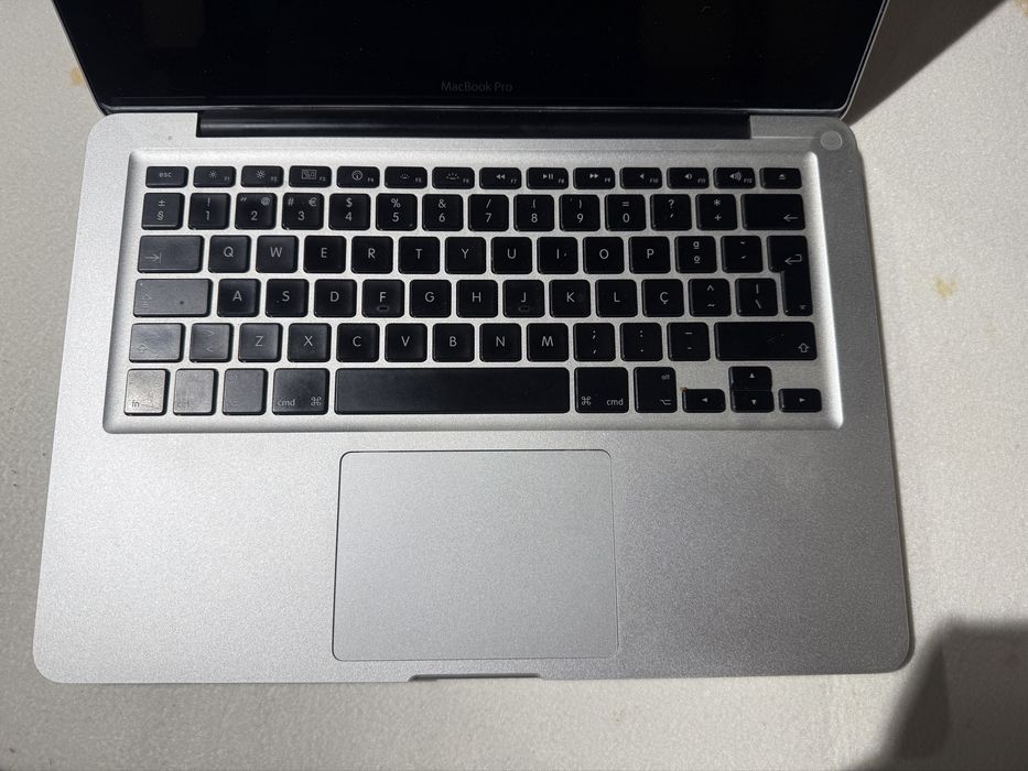 Macbook pro 13” medados 2010 para peças